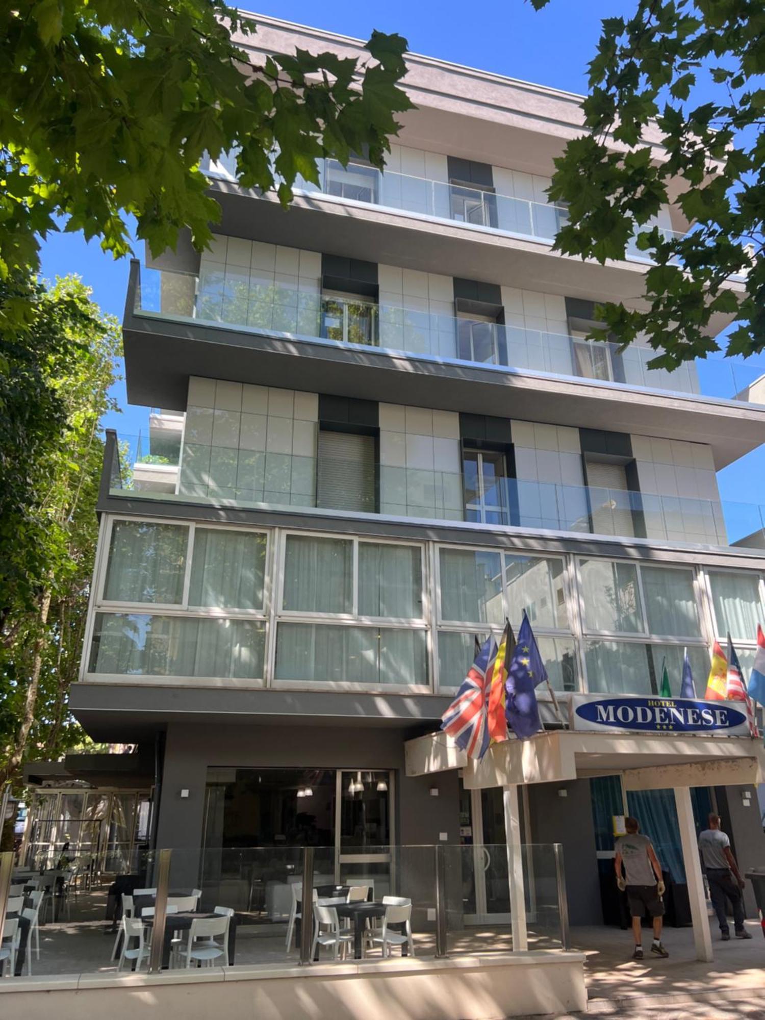 Hotel Modenese Riccione Exterior photo